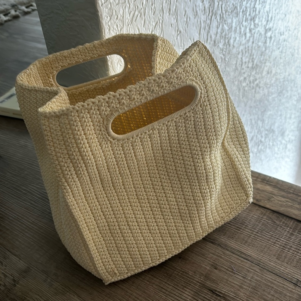Very useful bag/purse